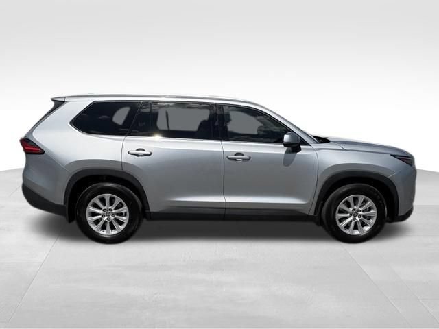 Used 2024 Toyota Grand Highlander AWD image 9