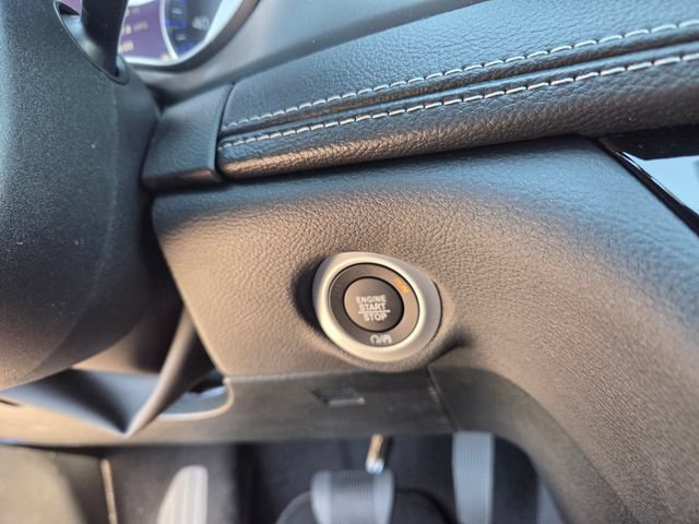 New 2026 Chrysler Pacifica Select FWD image 25