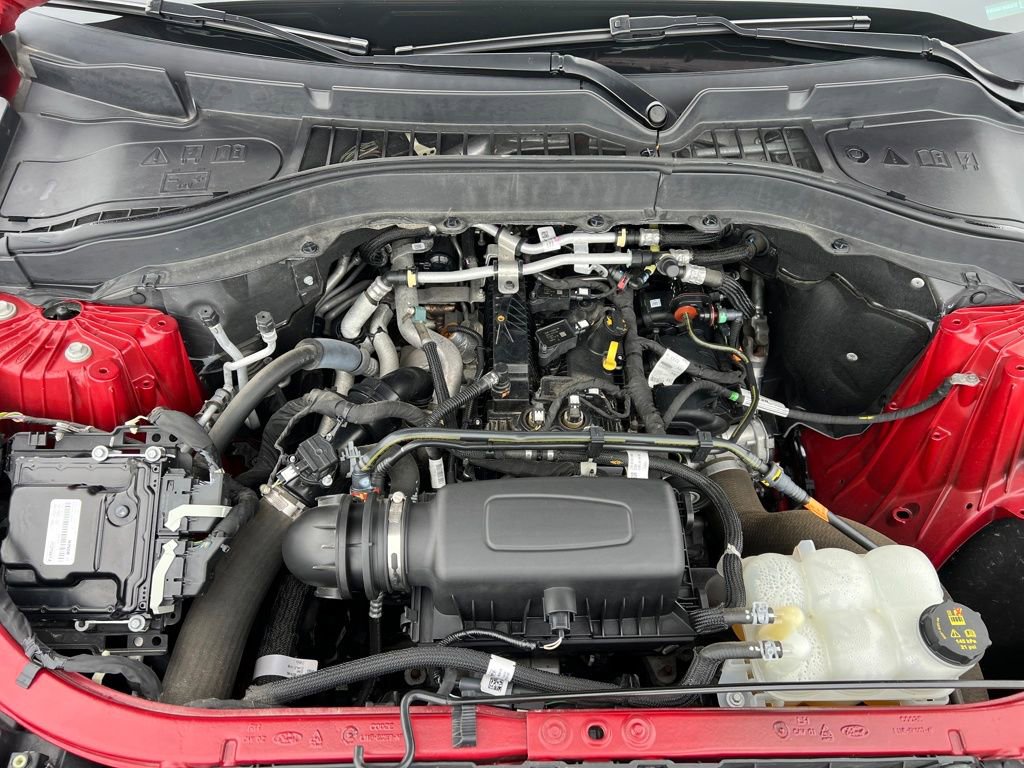 Used 2021 Ford Explorer XLT w/ Equipment Group 202A image 27