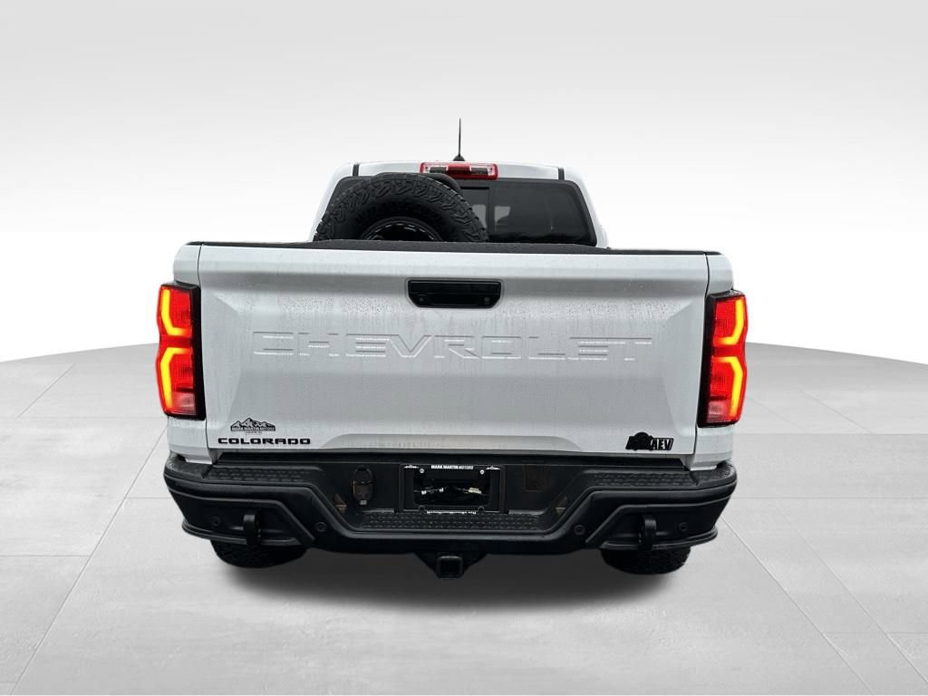Used 2024 Chevrolet Colorado ZR2 w/ ZR2 Bison Edition image 6