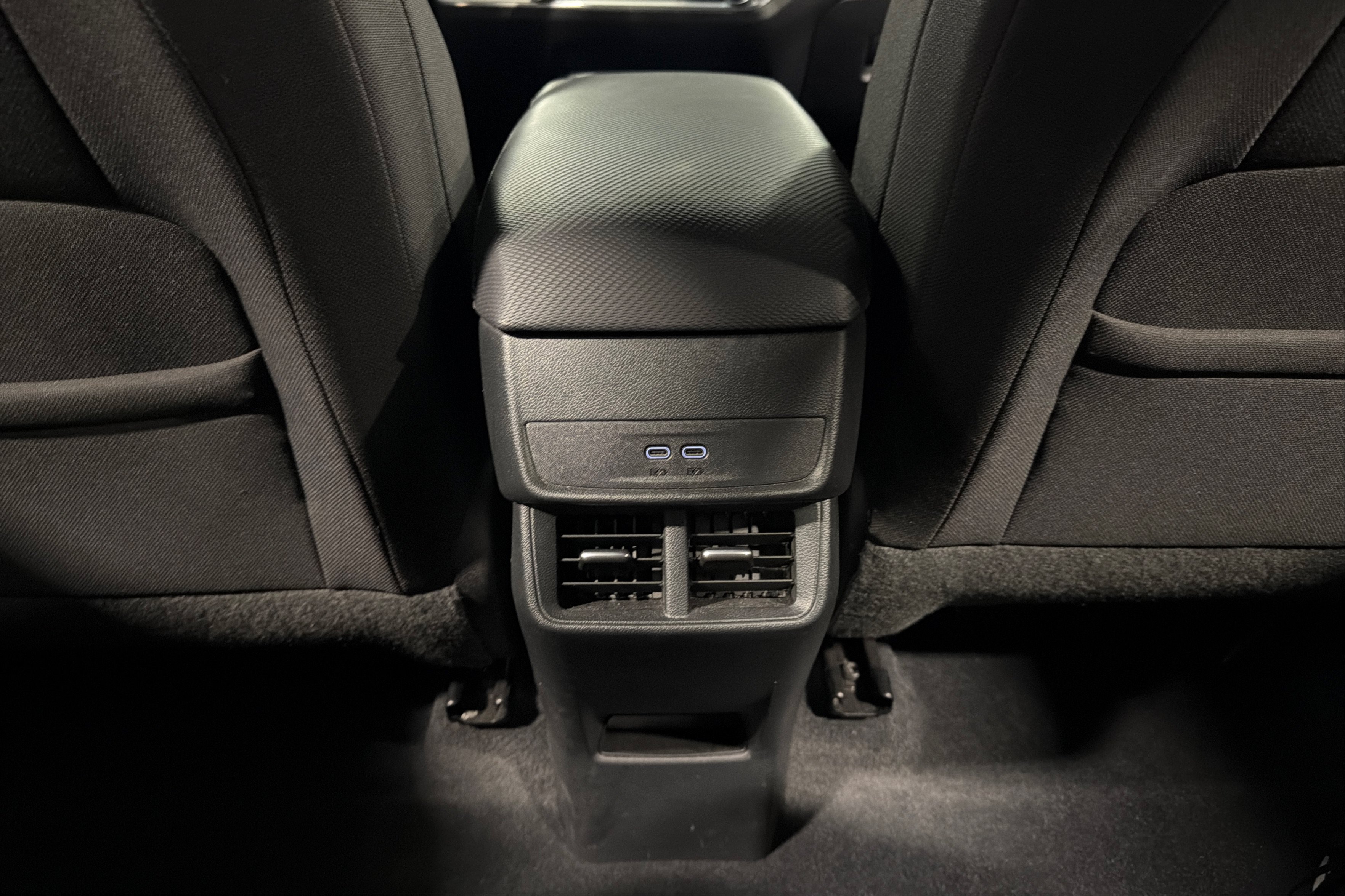 Used 2026 Chevrolet Equinox LT FWD image 35