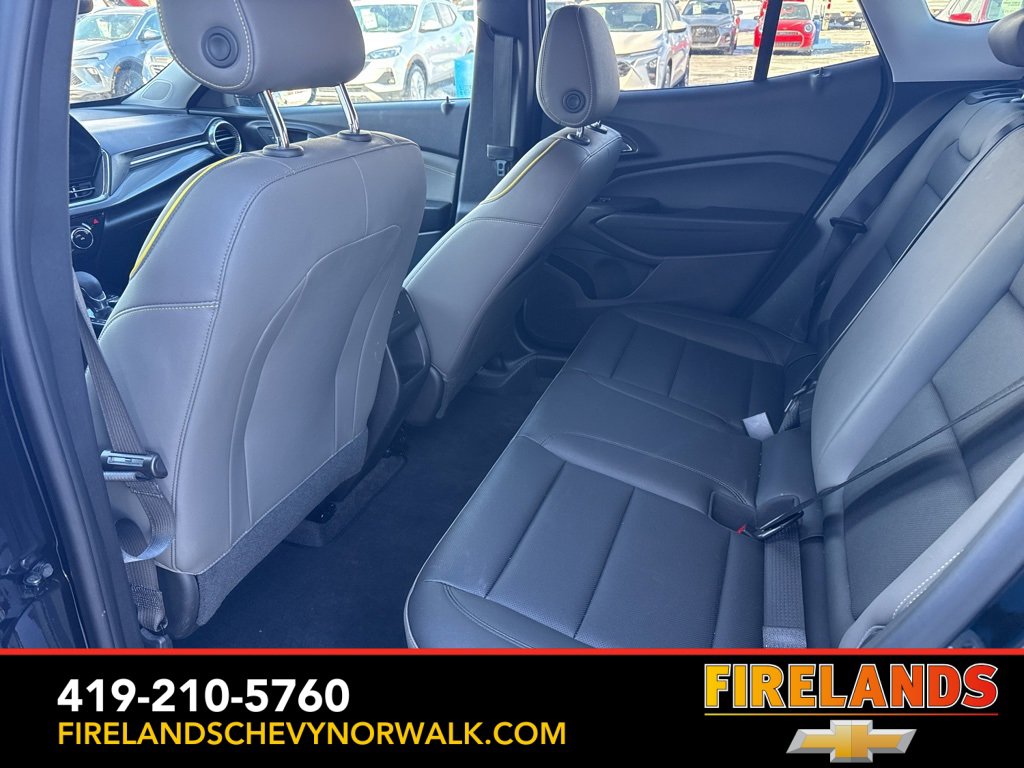 Certified 2025 Chevrolet Trax ACTIV w/ Sunroof Package image 29