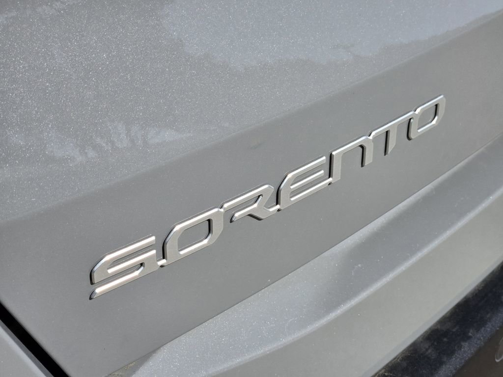 New 2026 Kia Sorento S w/ S Panoramic Sunroof Package FWD image 9