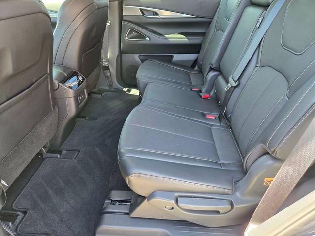 Certified 2026 INFINITI QX60 Luxe w/ Cargo Package AWD/4WD image 12