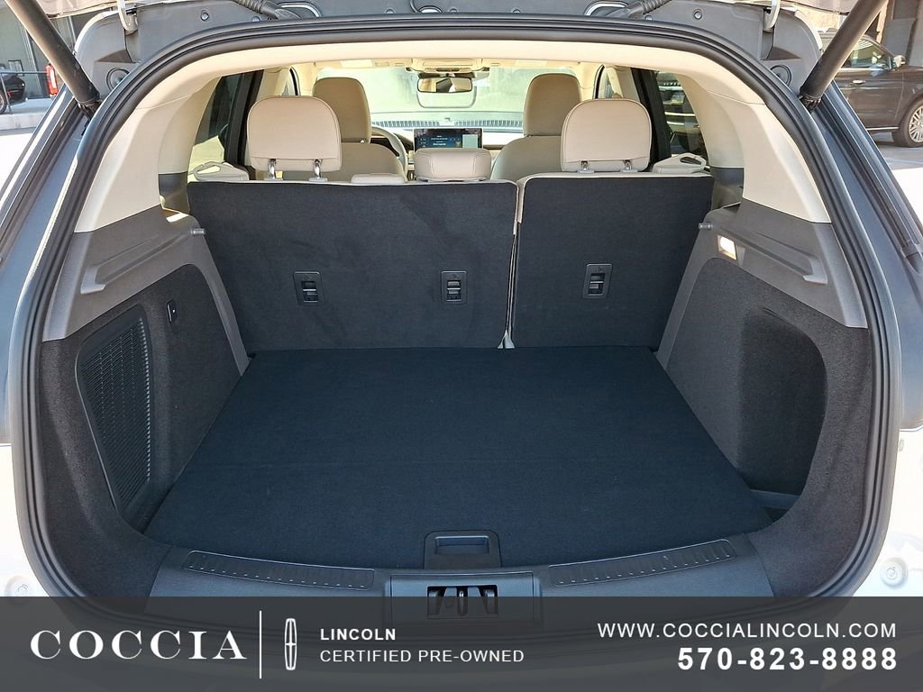 Certified 2024 Lincoln Corsair AWD image 29