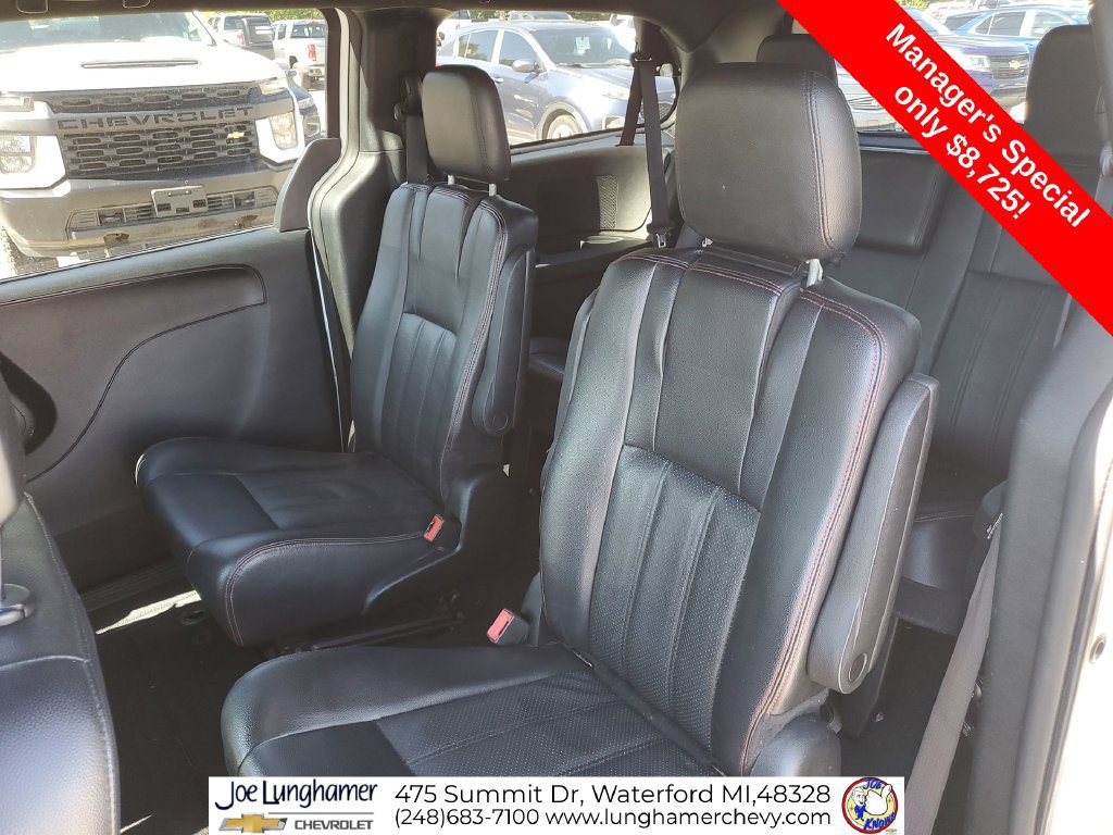 Used 2016 Dodge Grand Caravan R/T FWD image 23