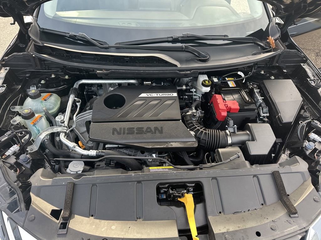 Used 2023 Nissan Rogue SV image 28
