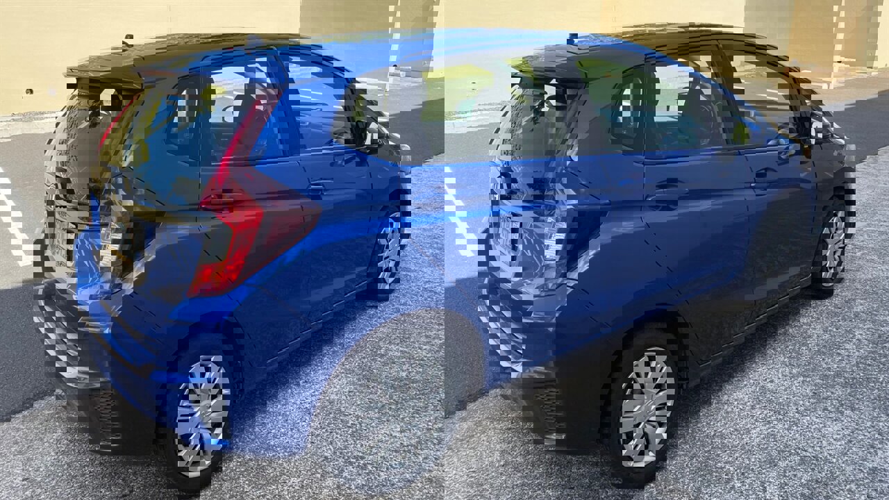 Used 2016 Honda Fit LX image 6