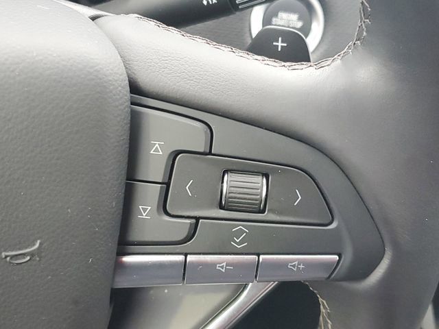 Certified 2024 Cadillac XT6 Luxury w/ LPO, Floor Liner Package AWD/4WD image 19