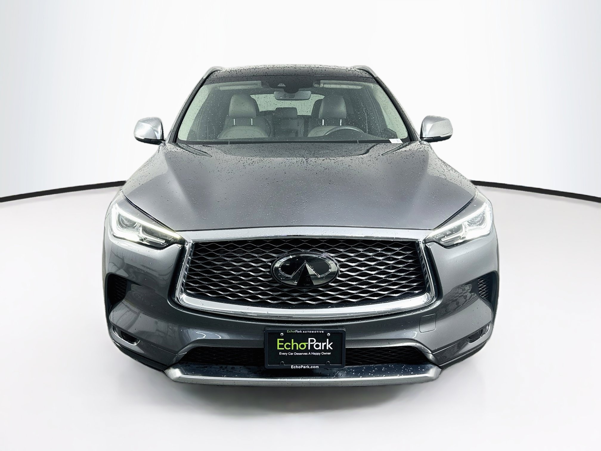Used 2023 INFINITI QX50 Luxe w/ Accent Package AWD/4WD image 2