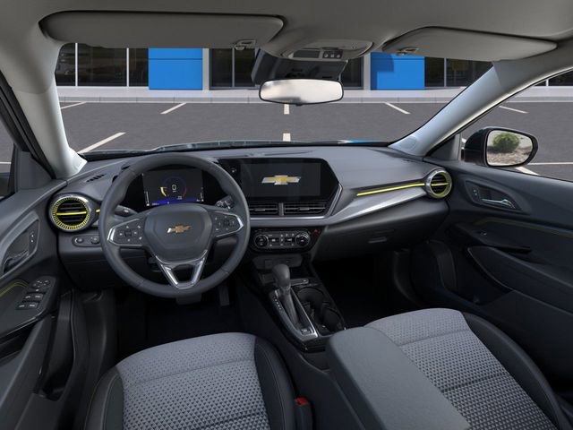 New 2026 Chevrolet Trax LT w/ Driver Confidence Package image 18