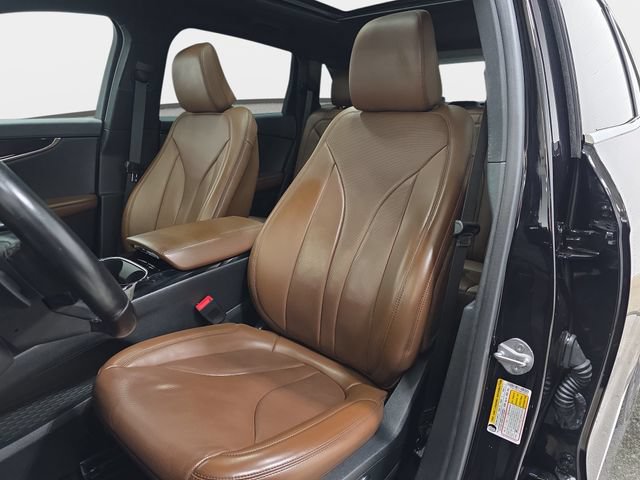 Certified 2022 Lincoln Nautilus Reserve w/ Equipment Group 201A AWD/4WD image 12