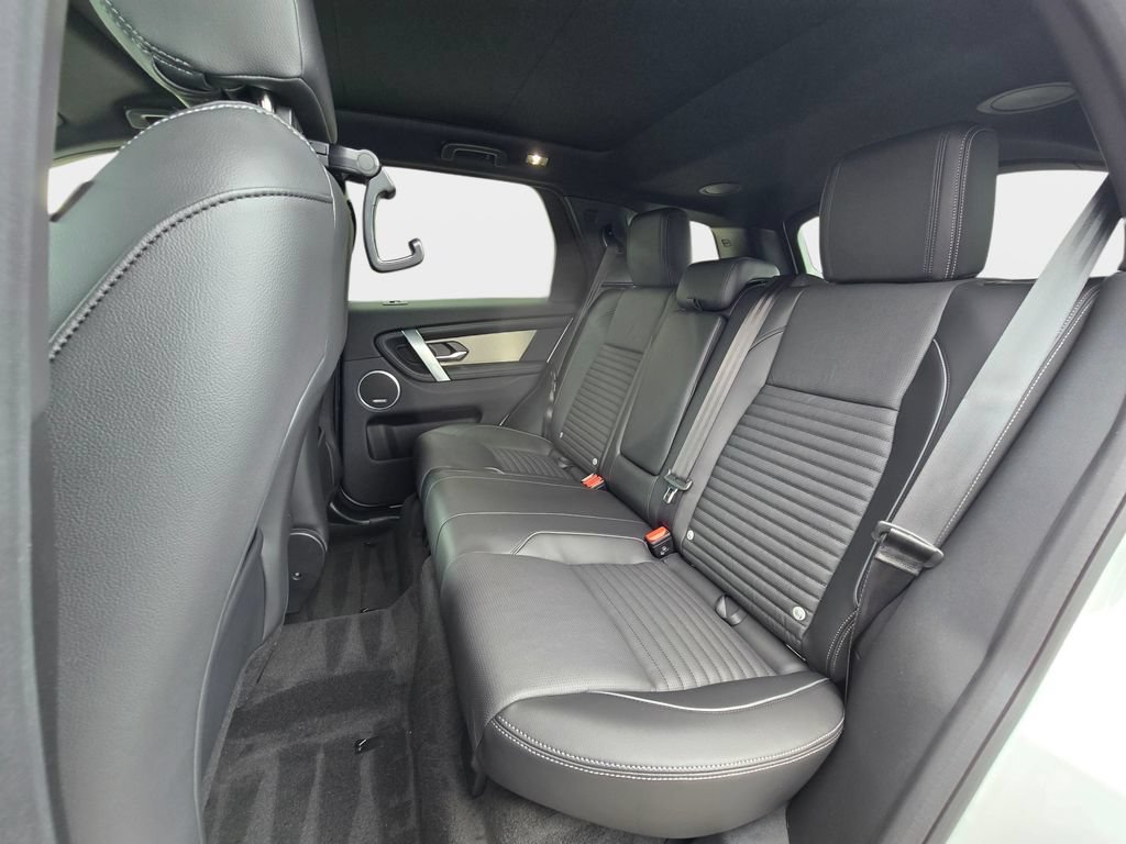 New 2026 Land Rover Discovery Sport Landmark AWD/4WD image 13