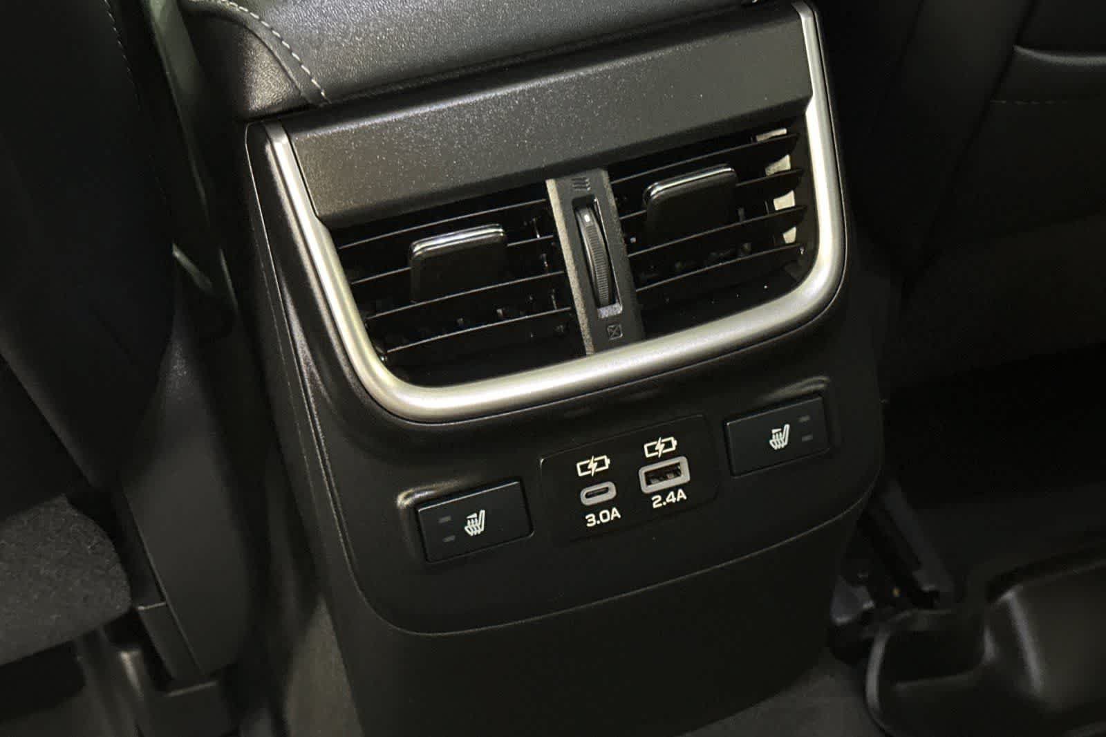 Used 2025 Subaru Outback Limited w/ Popular Package #2 AWD/4WD image 15