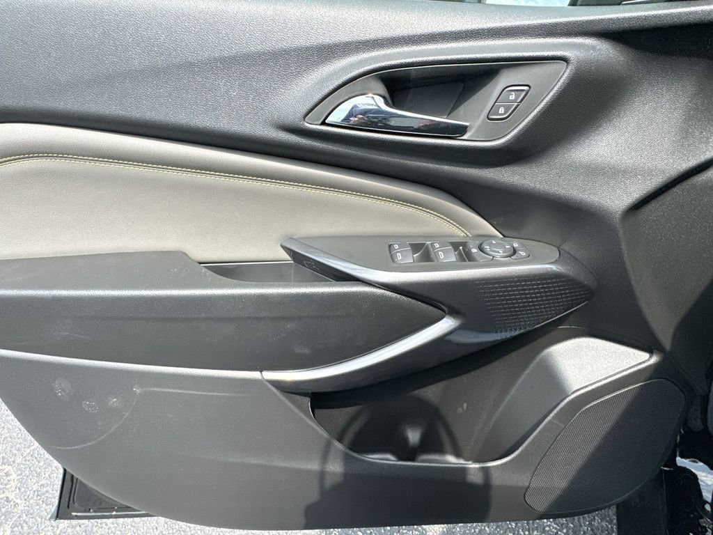 New 2026 Chevrolet Trax ACTIV FWD image 15