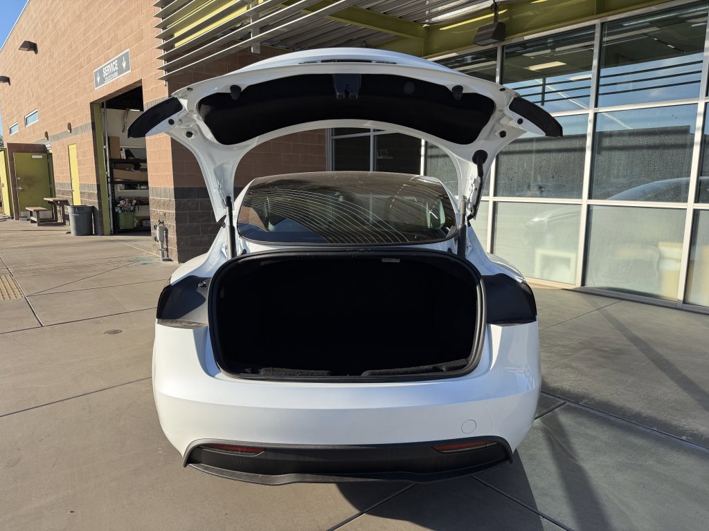 Used 2025 Tesla Model 3 image 41