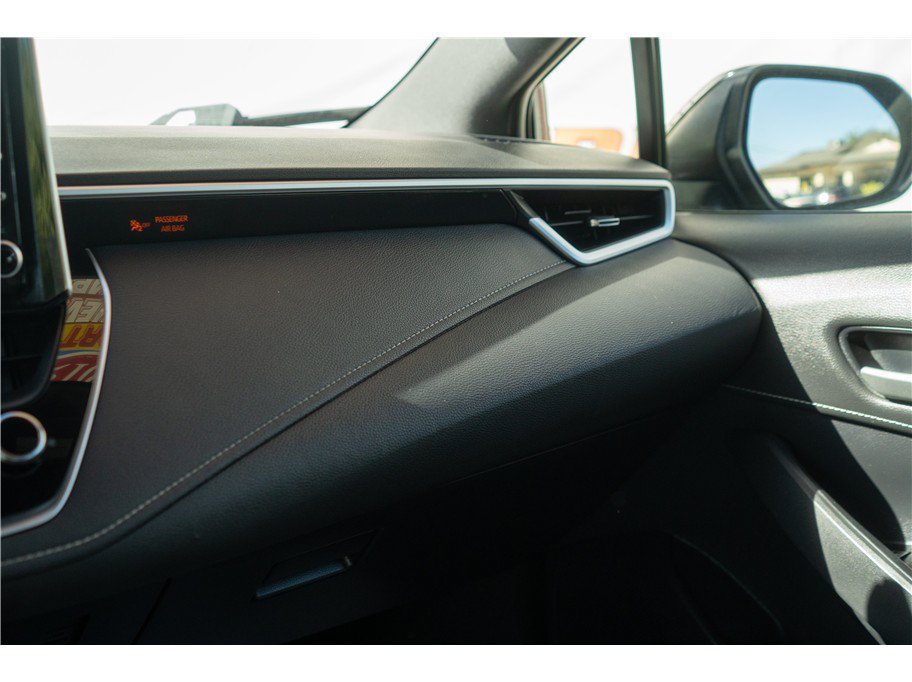 Used 2019 Toyota Corolla SE w/ SE Option Package FWD image 29