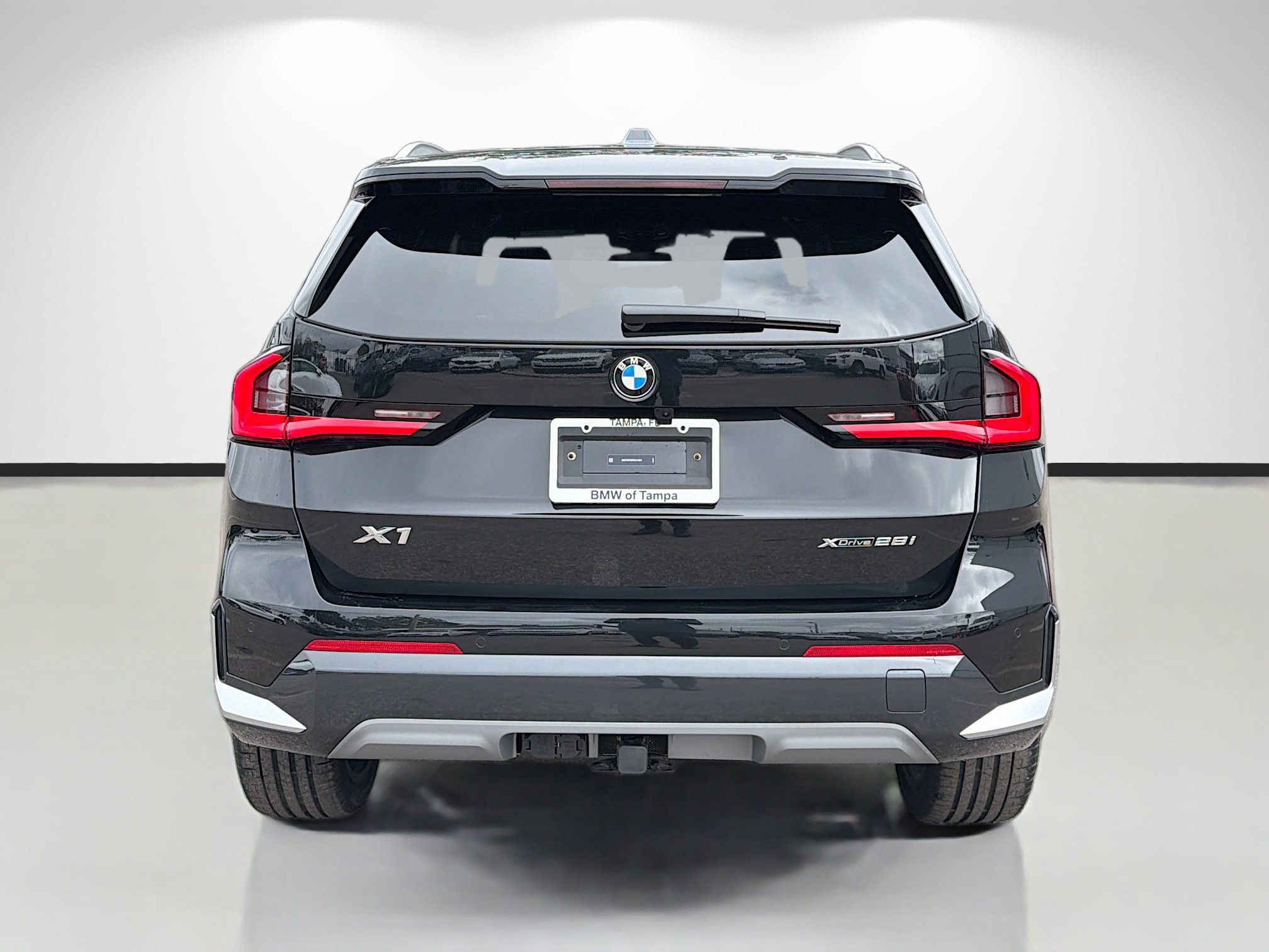 New 2026 BMW X1 xDrive28i w/ Technology Package image 4