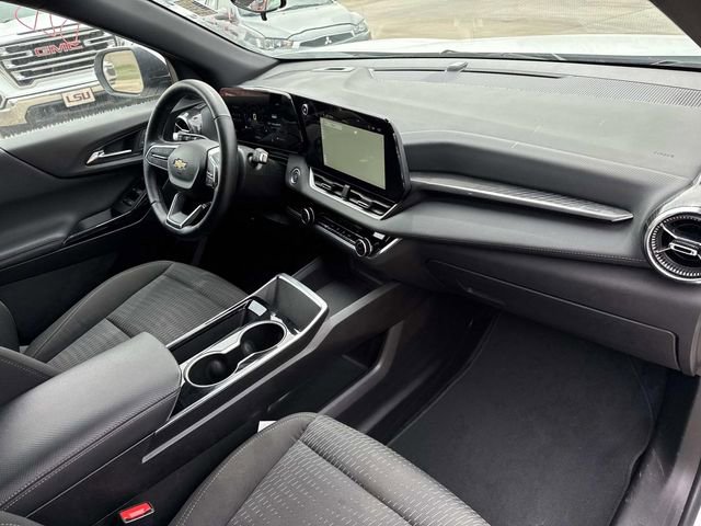 Used 2025 Chevrolet Equinox LT image 30
