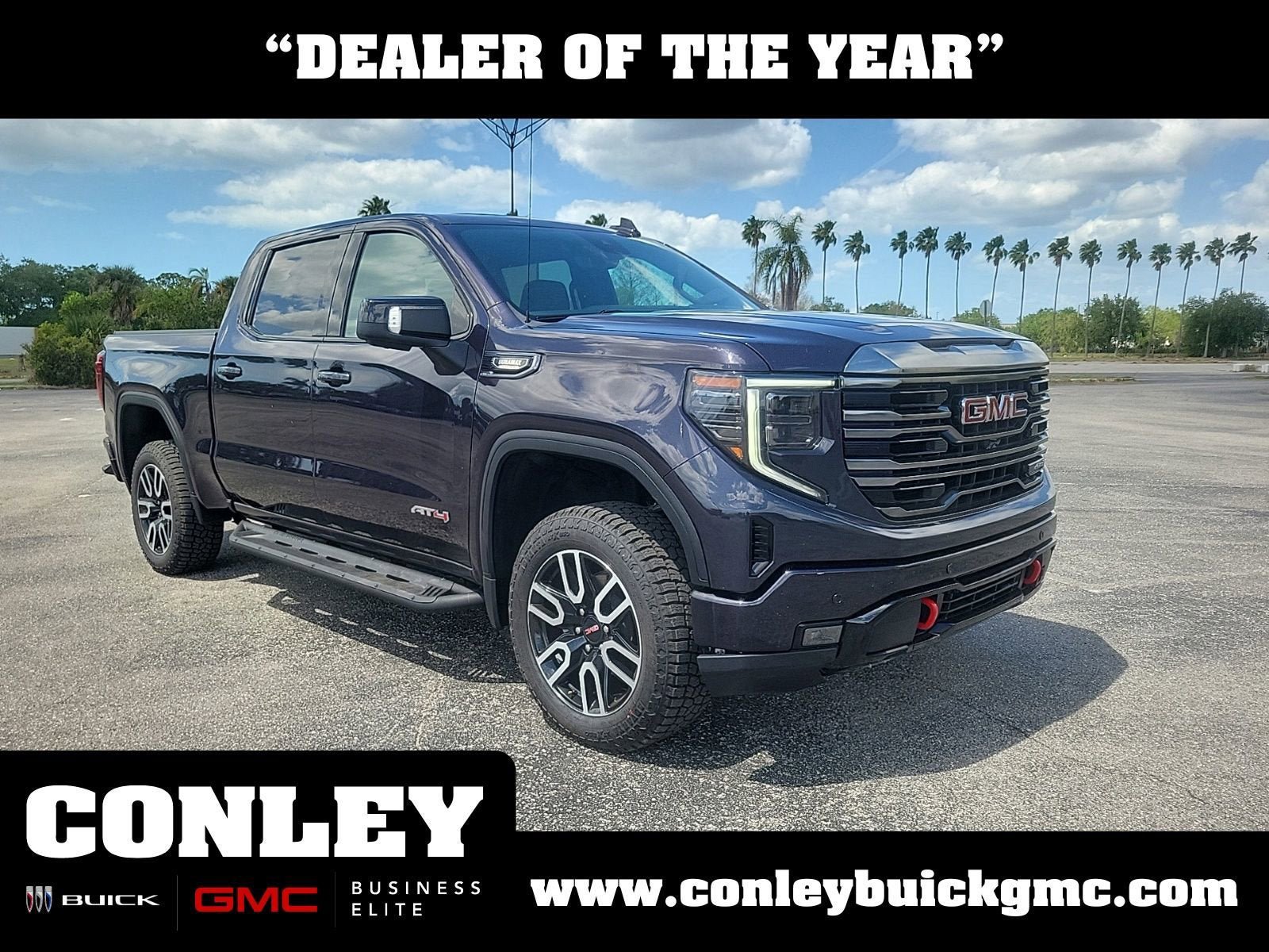 Used 2024 GMC Sierra 1500 AT4 w/ Technology Package AWD/4WD image 1