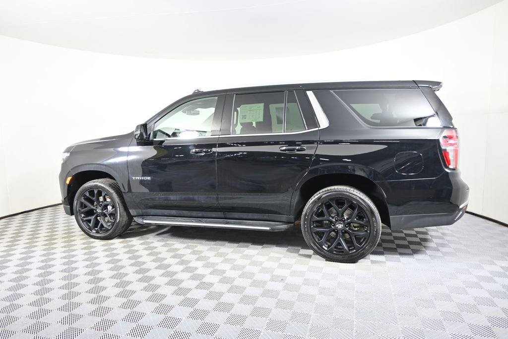 Used 2023 Chevrolet Tahoe LT w/ LT Signature Plus Package AWD/4WD image 3