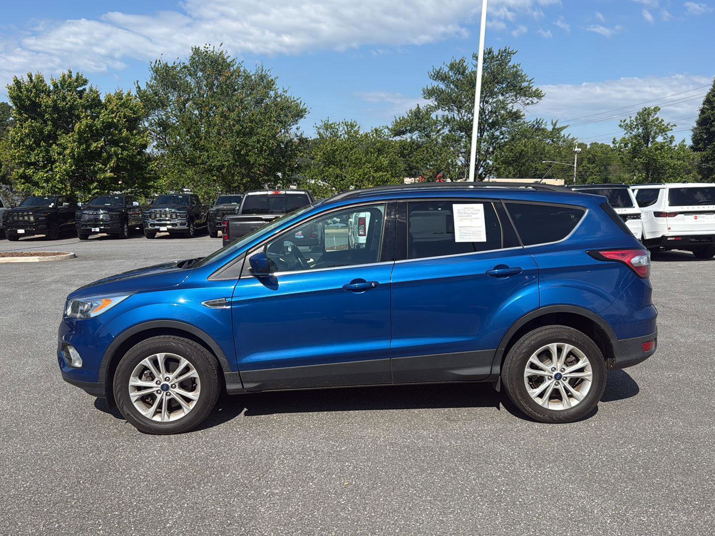 Used 2018 Ford Escape SEL AWD/4WD image 5