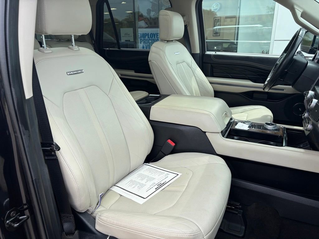 Used 2020 Ford Expedition Platinum AWD/4WD image 28