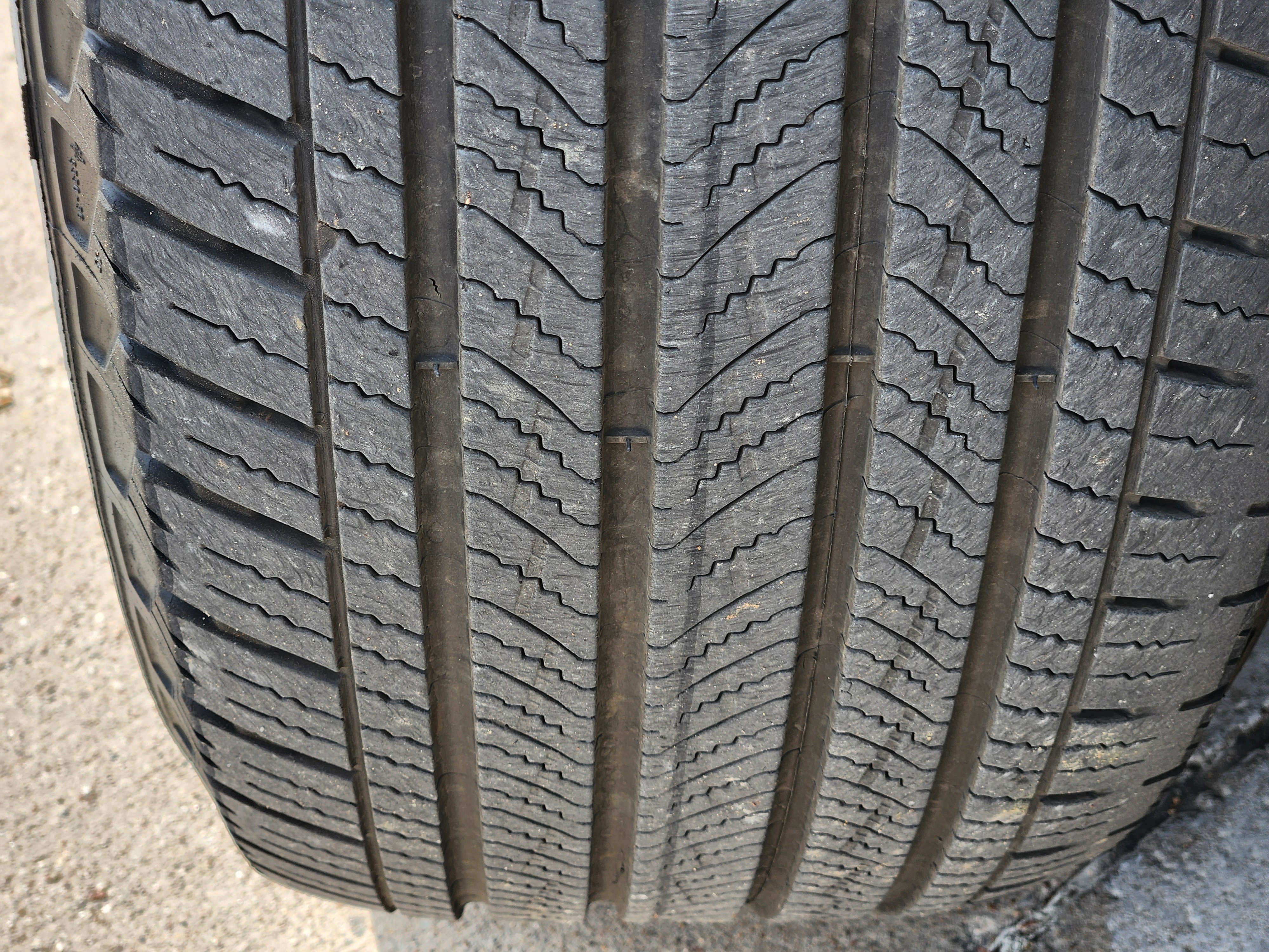 Used 2025 GMC Sierra 1500 SLT image 12