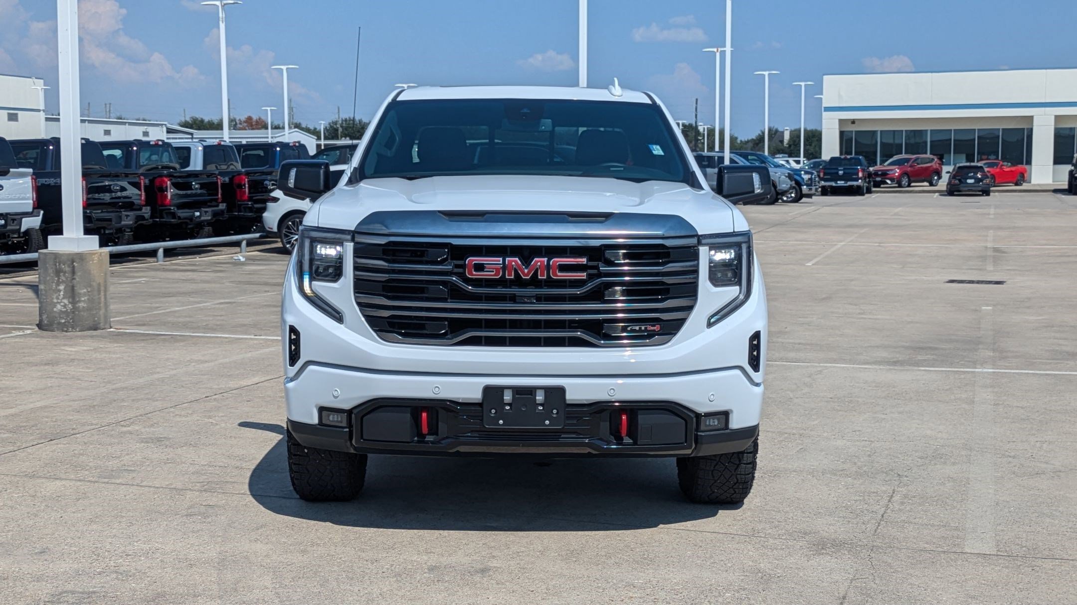 Used 2024 GMC Sierra 1500 AT4 image 12