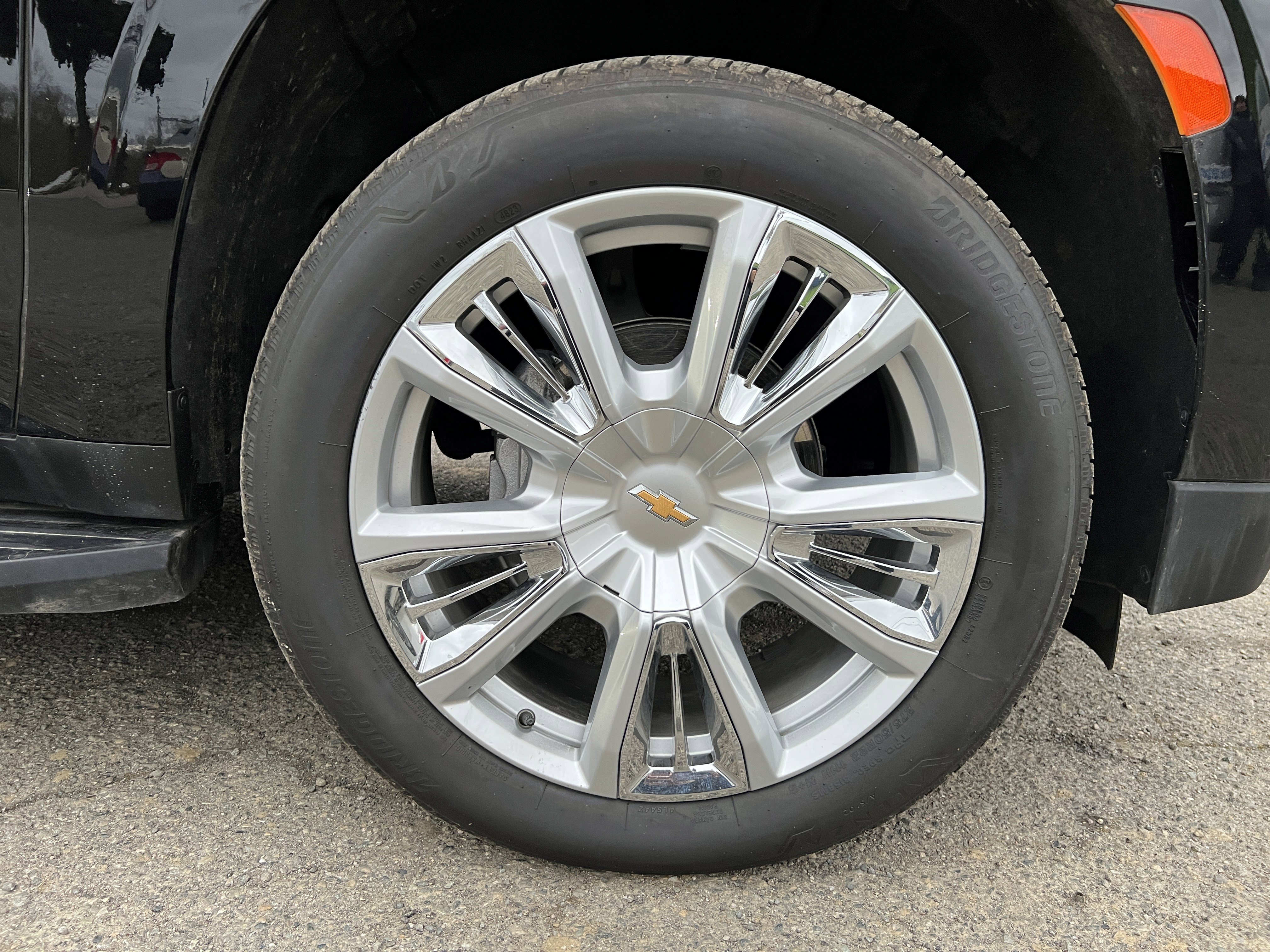 Used 2024 Chevrolet Tahoe High Country image 10