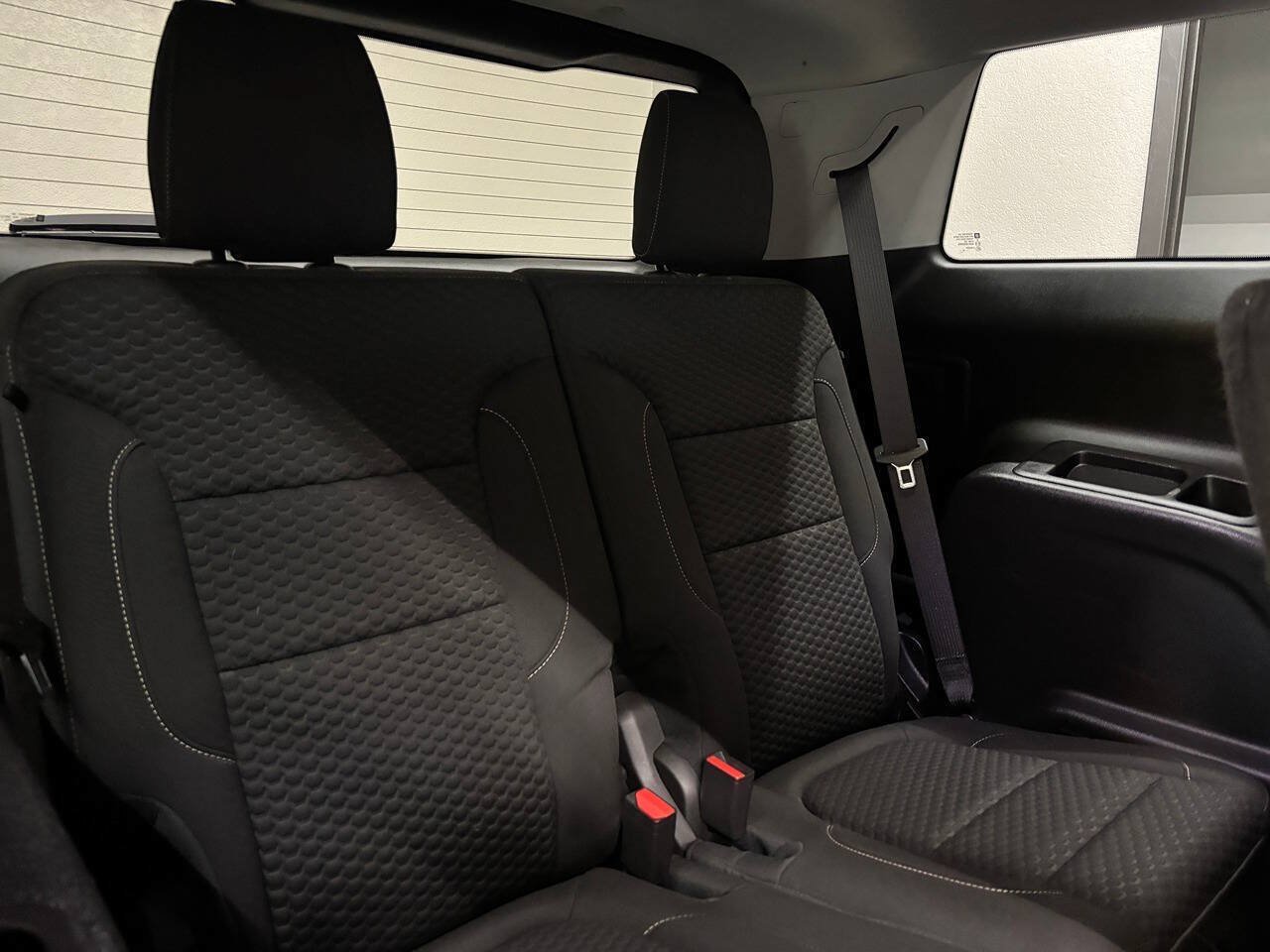 Used 2019 GMC Acadia SLE w/ LPO, Floor Liner Package FWD image 21