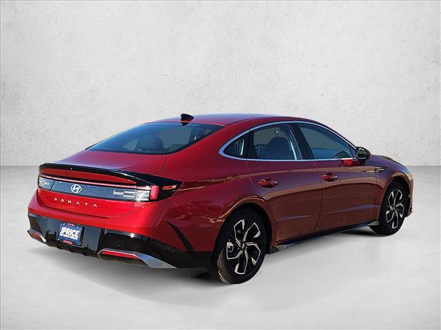 Used 2025 Hyundai Sonata SEL FWD image 3