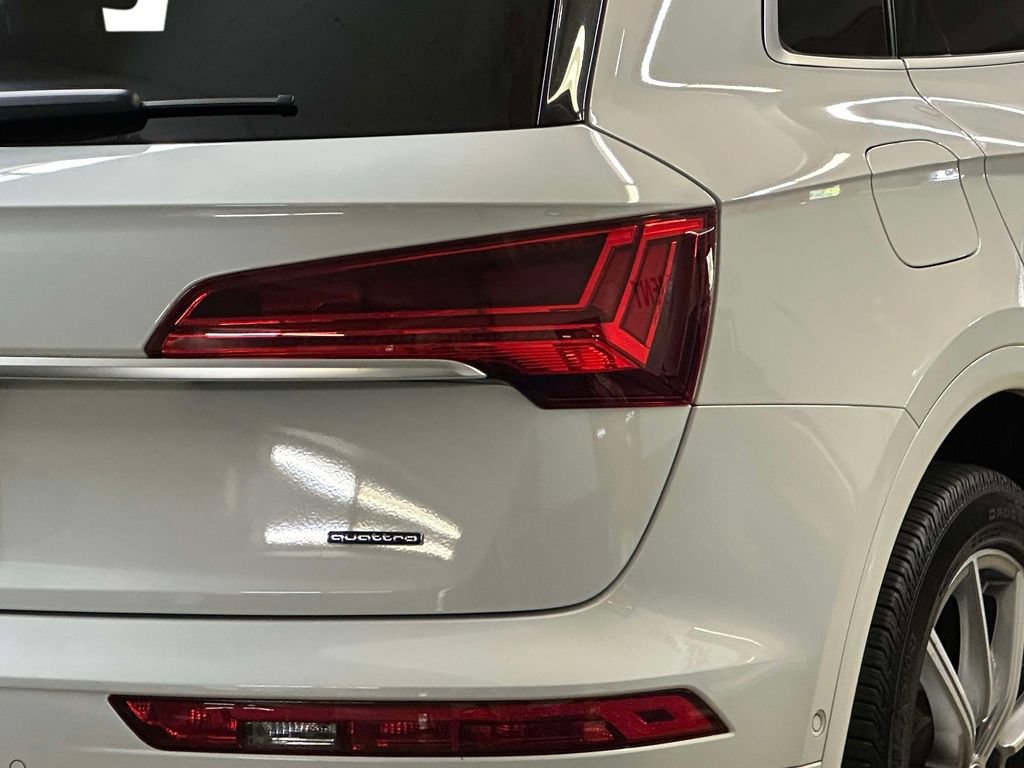 Used 2023 Audi Q5 e Prestige AWD/4WD image 20