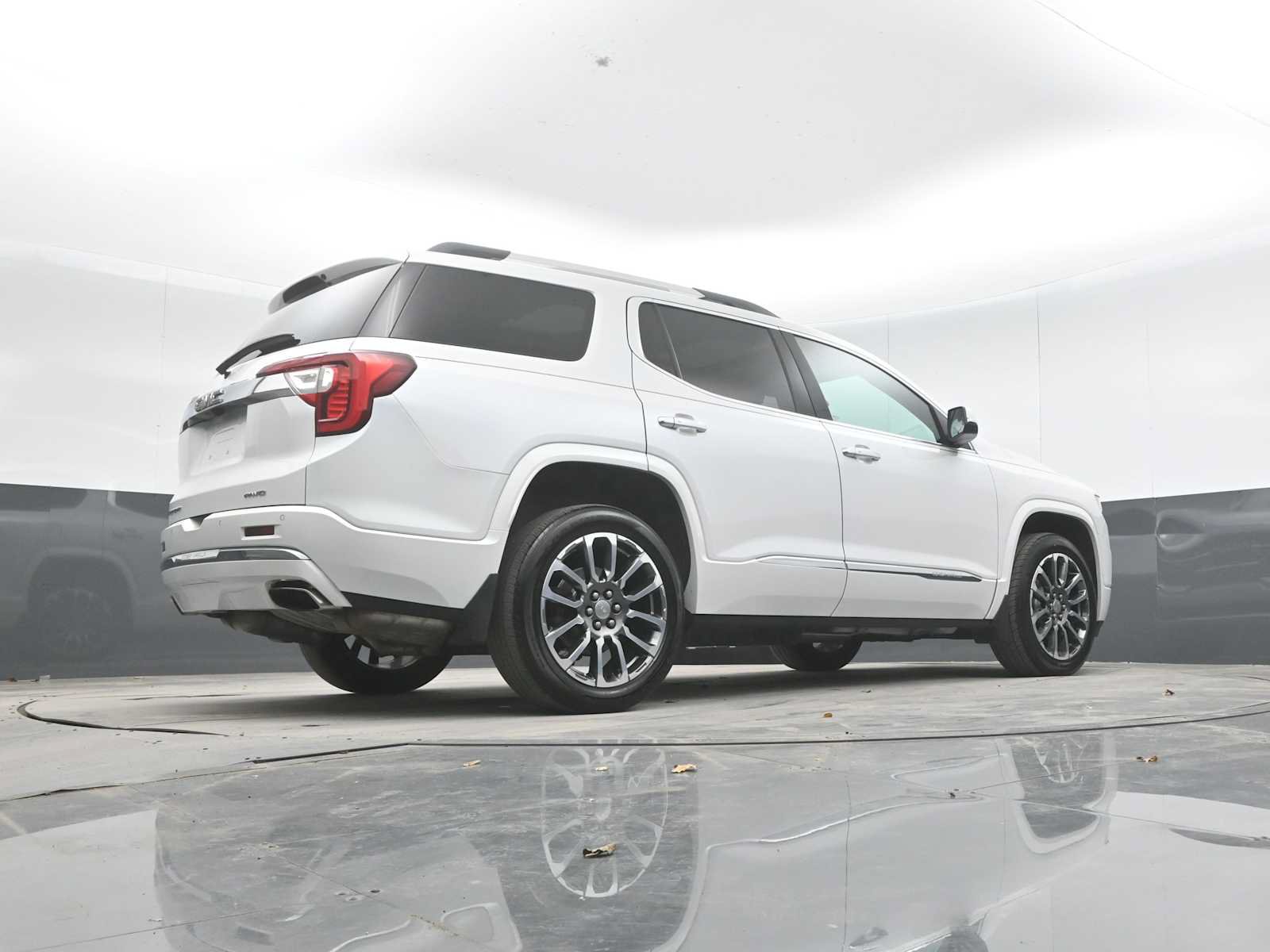 Used 2020 GMC Acadia Denali w/ LPO, Floor Liner Package AWD/4WD image 49