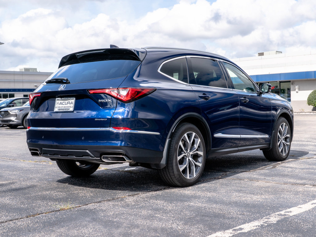 Certified 2023 Acura MDX w/ Technology Package AWD/4WD image 12
