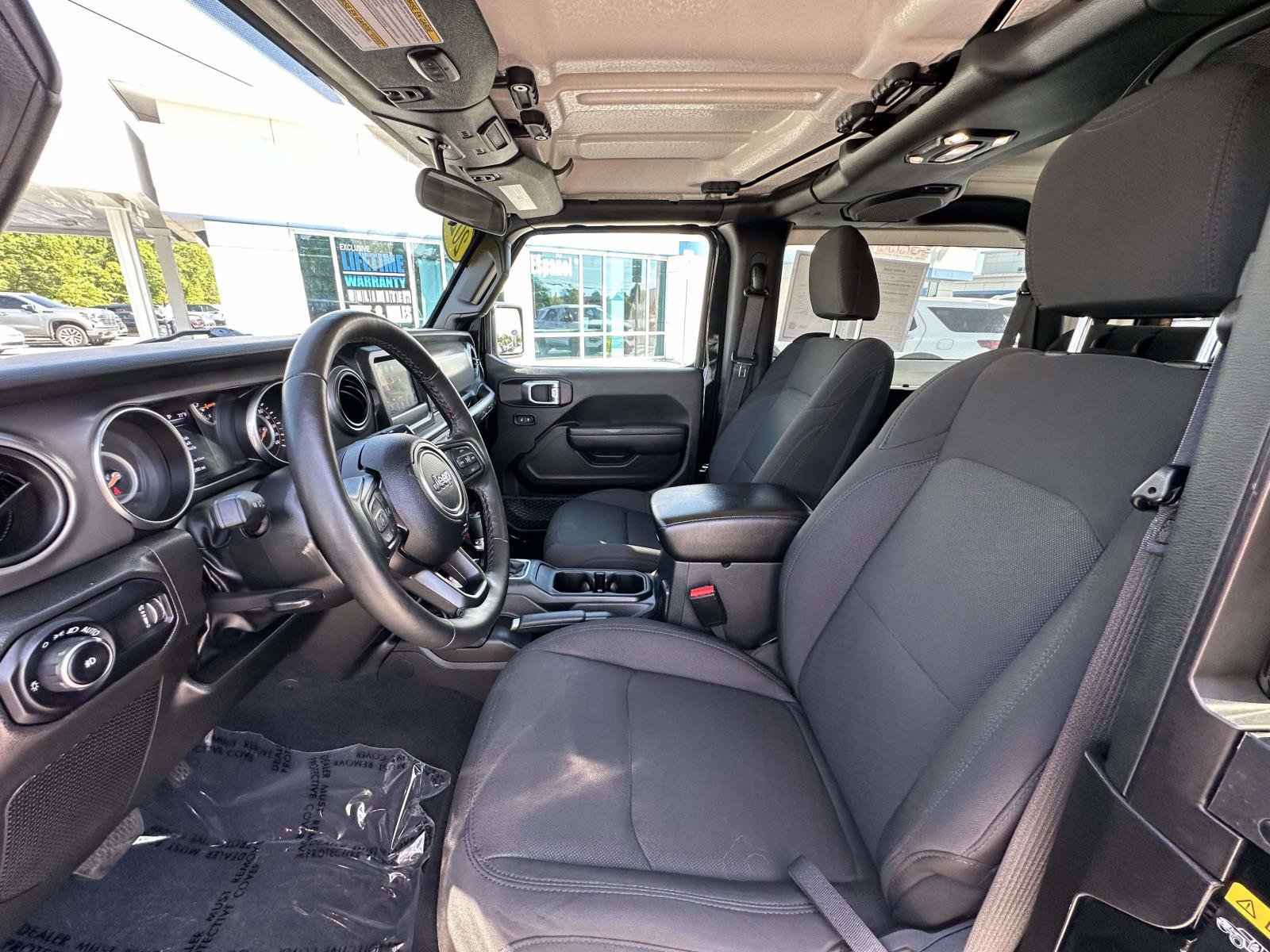 Used 2023 Jeep Wrangler Sport AWD/4WD image 18