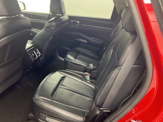 Used 2023 Kia Sorento EX image 12