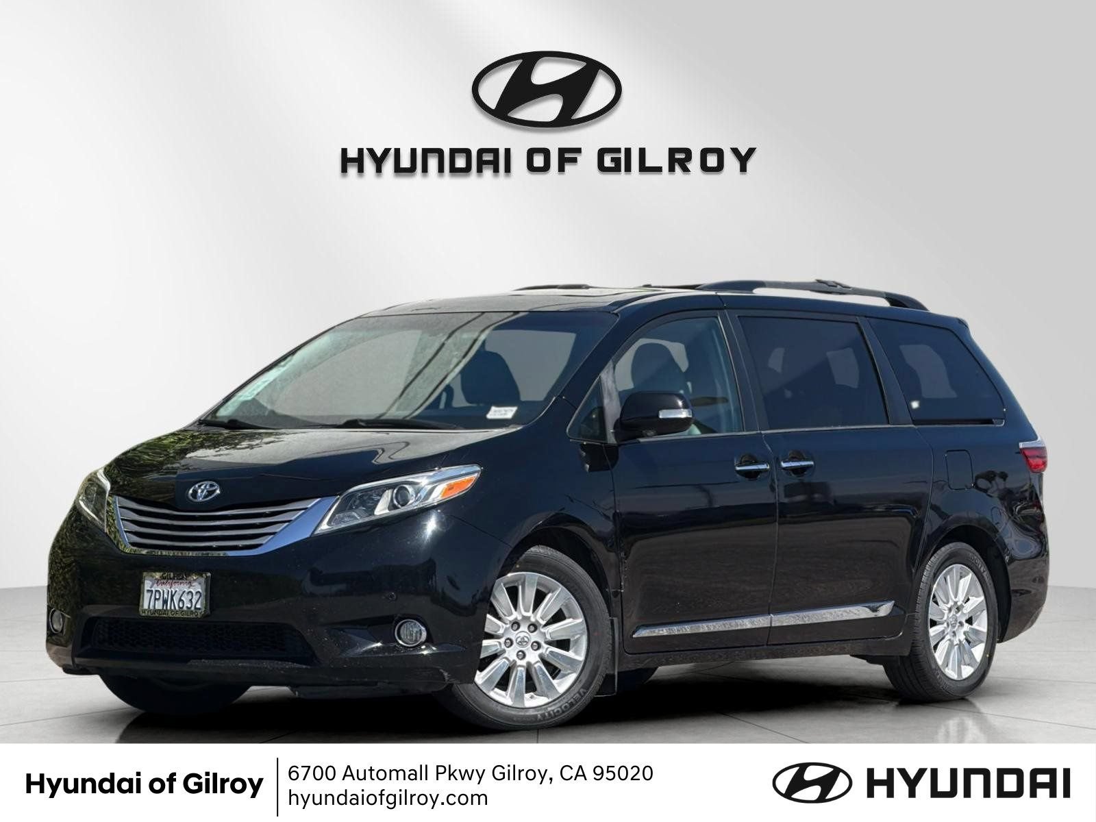 Used 2015 Toyota Sienna Limited Premium FWD image 1
