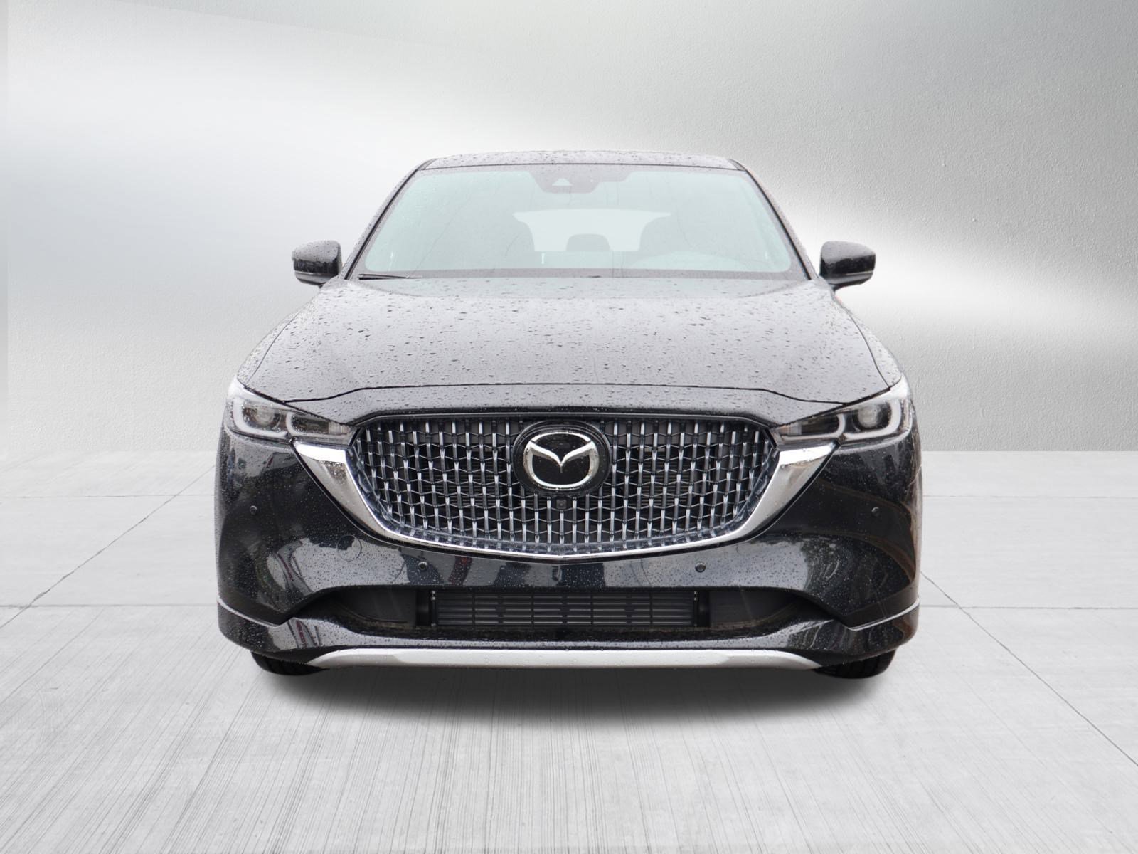 New 2025 MAZDA CX-5 Signature image 2