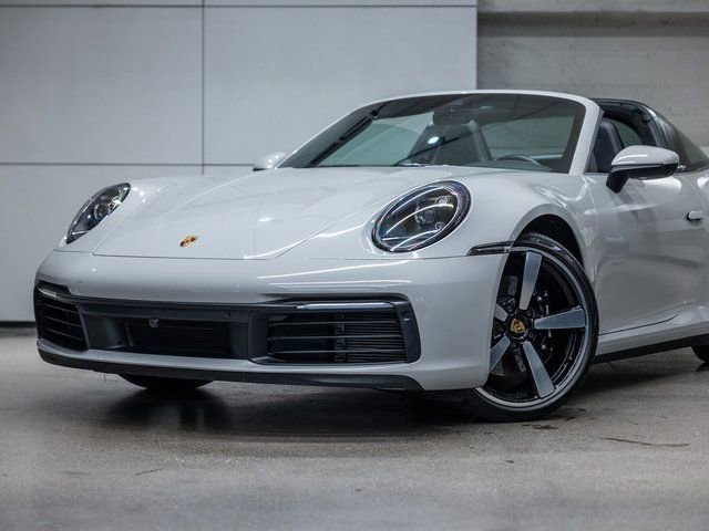Certified 2022 Porsche 911 Targa 4S w/ Premium Package image 20
