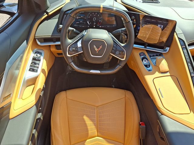 Used 2023 Chevrolet Corvette Z06 RWD image 3