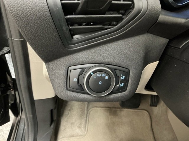 Used 2016 Ford C-MAX Energi SEL w/ Equipment Group 302A image 20