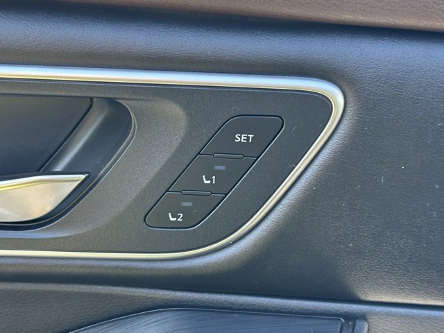 Certified 2022 Nissan Rogue Platinum w/ Head-Up Display Package image 25