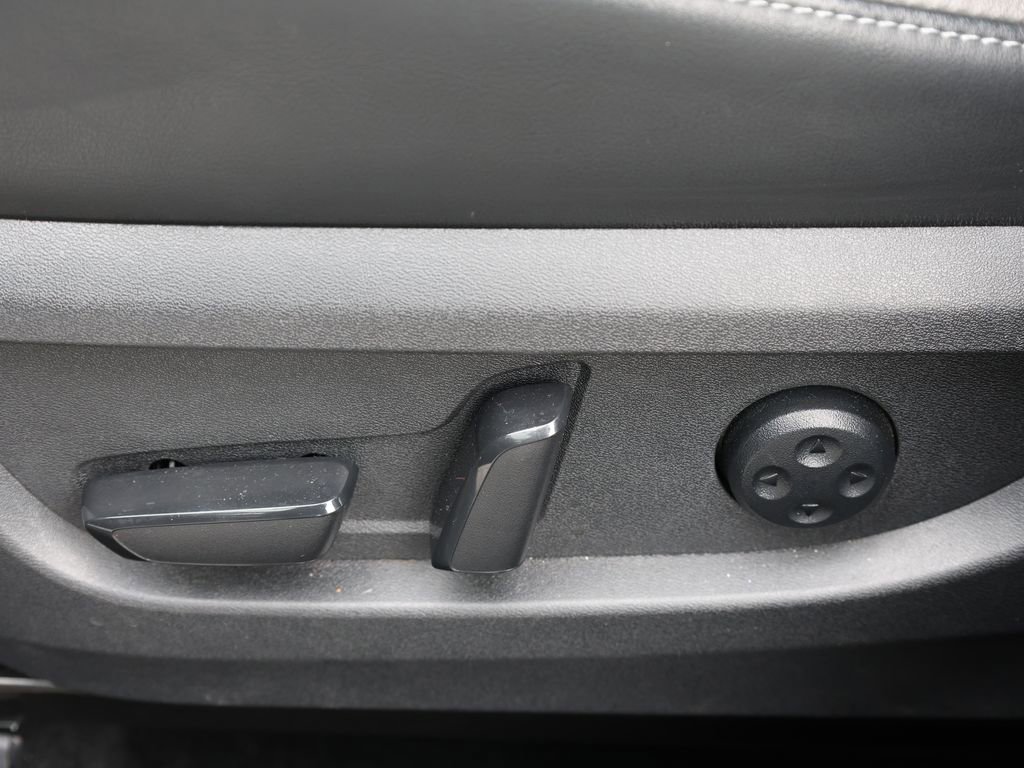 Certified 2023 INFINITI QX55 Luxe w/ Cargo Package image 16