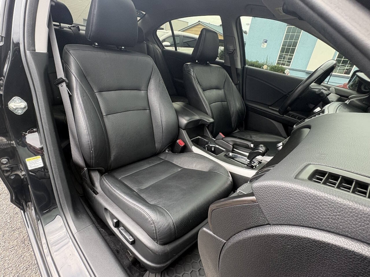 Used 2015 Honda Accord EX-L image 21