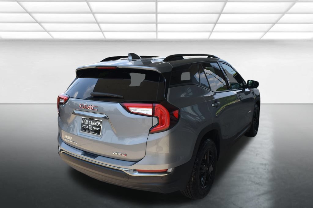 Used 2024 GMC Terrain AT4 w/ Tech Package AWD/4WD image 8