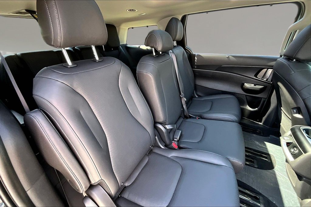 New 2027 Kia Carnival SX Prestige FWD image 10
