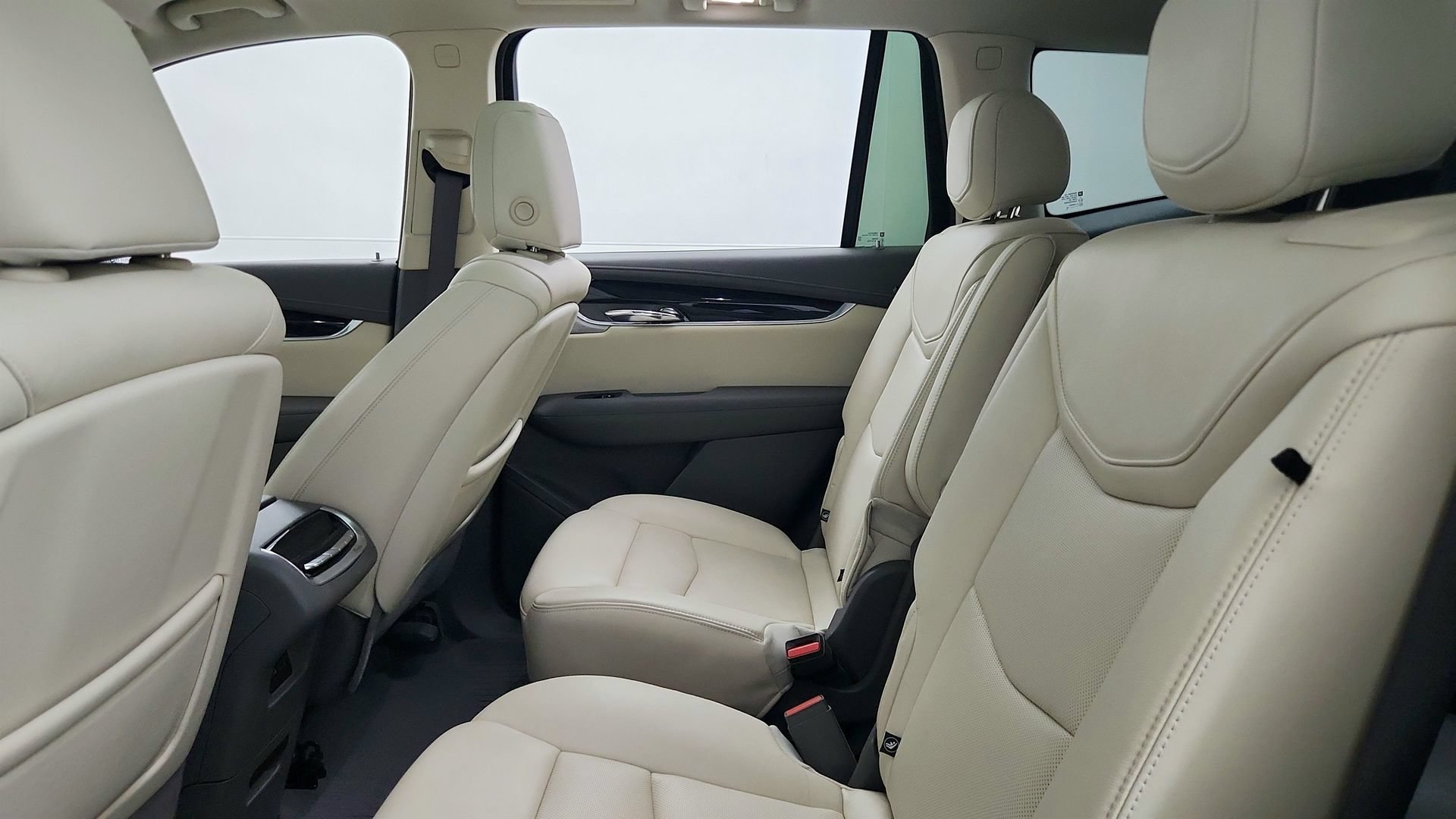 Certified 2020 Cadillac XT6 Premium Luxury FWD image 24