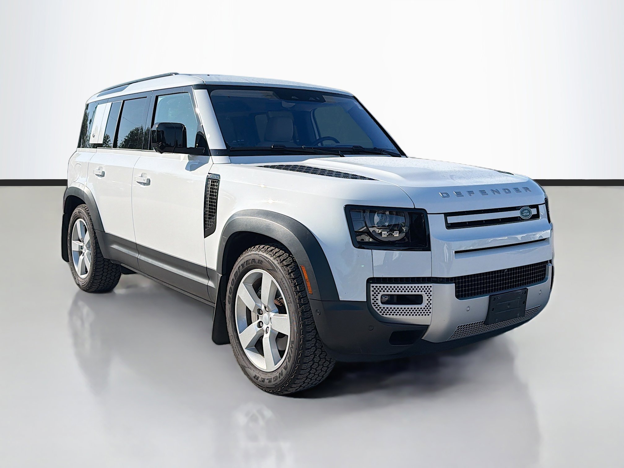 Used 2022 Land Rover Defender 110 SE image 7