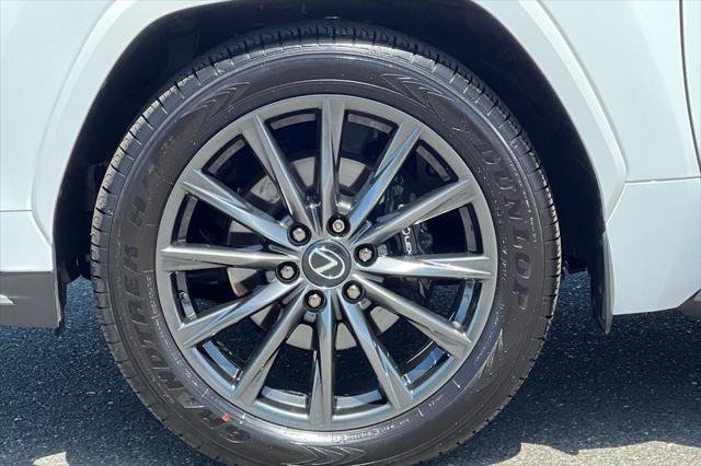 Certified 2026 Lexus LX 600 F Sport w/ Accessory Package (Z1) AWD/4WD image 35